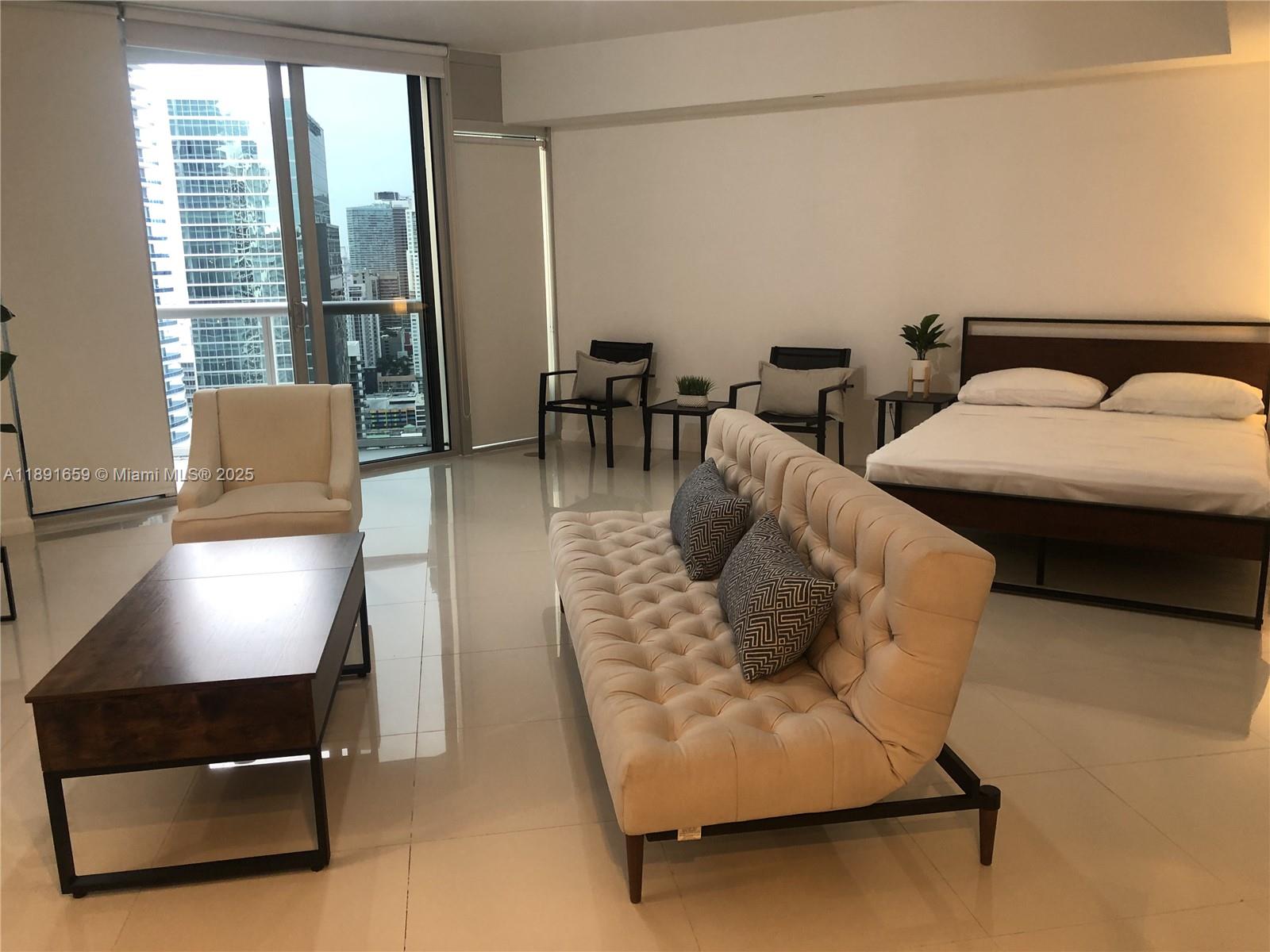 475 Brickell Ave #4008, Miami FL 33131