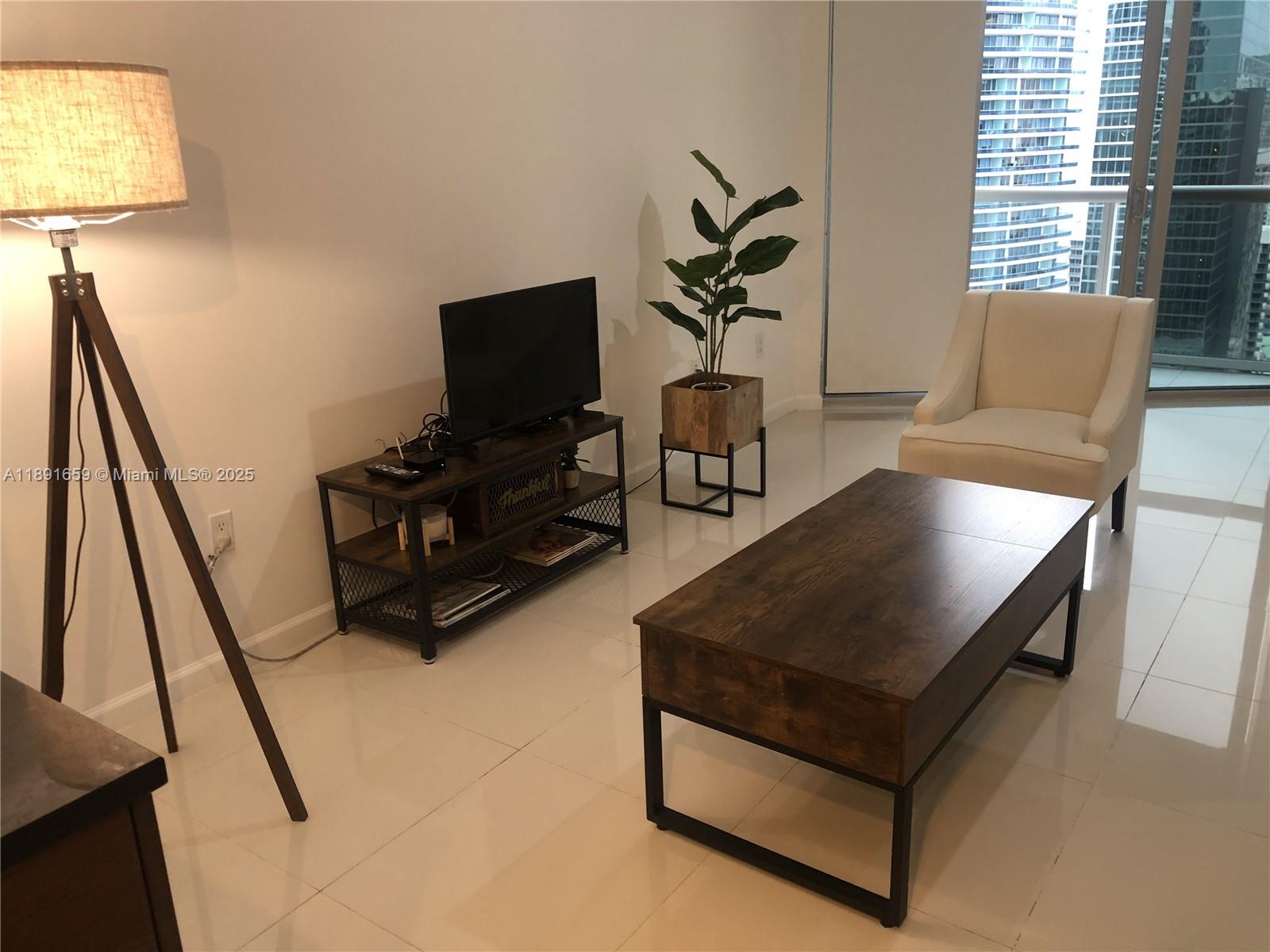 475 Brickell Ave #4008, Miami FL 33131
