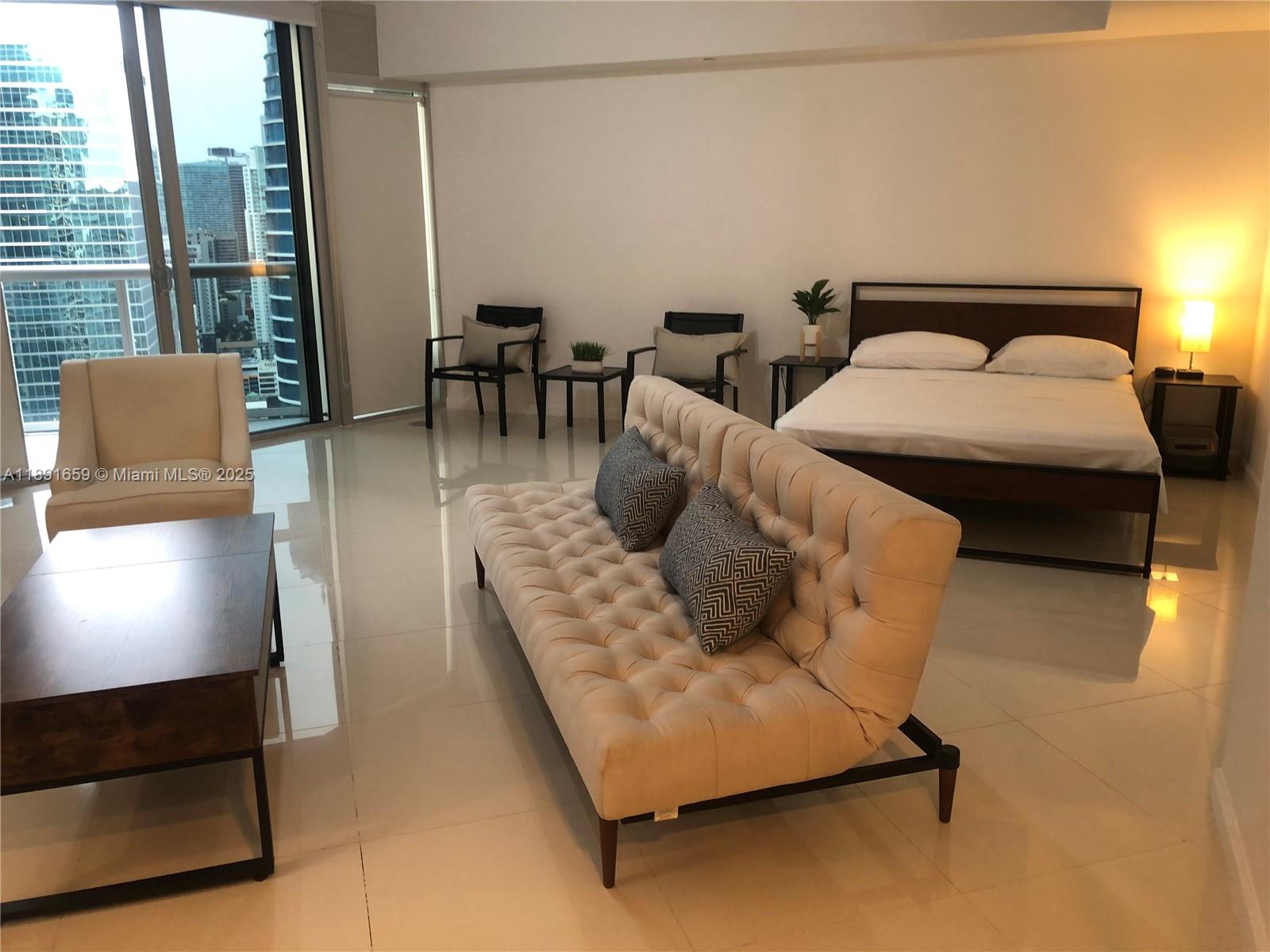 475 Brickell Ave #4008, Miami FL 33131