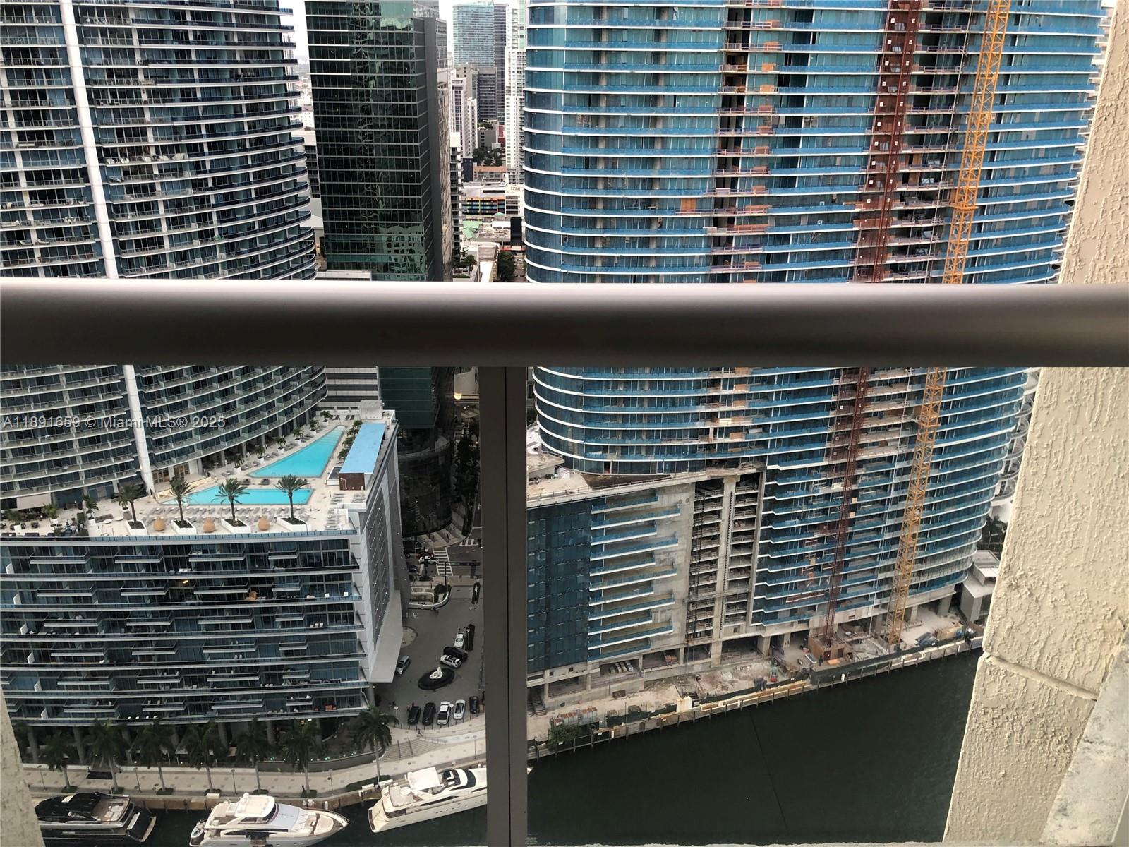 475 Brickell Ave #4008, Miami FL 33131