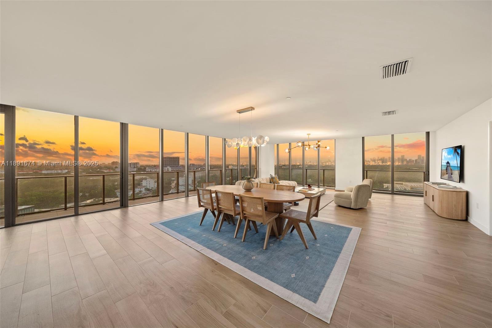 2678 Tigertail Avenue #1101, Coconut Grove FL 33133