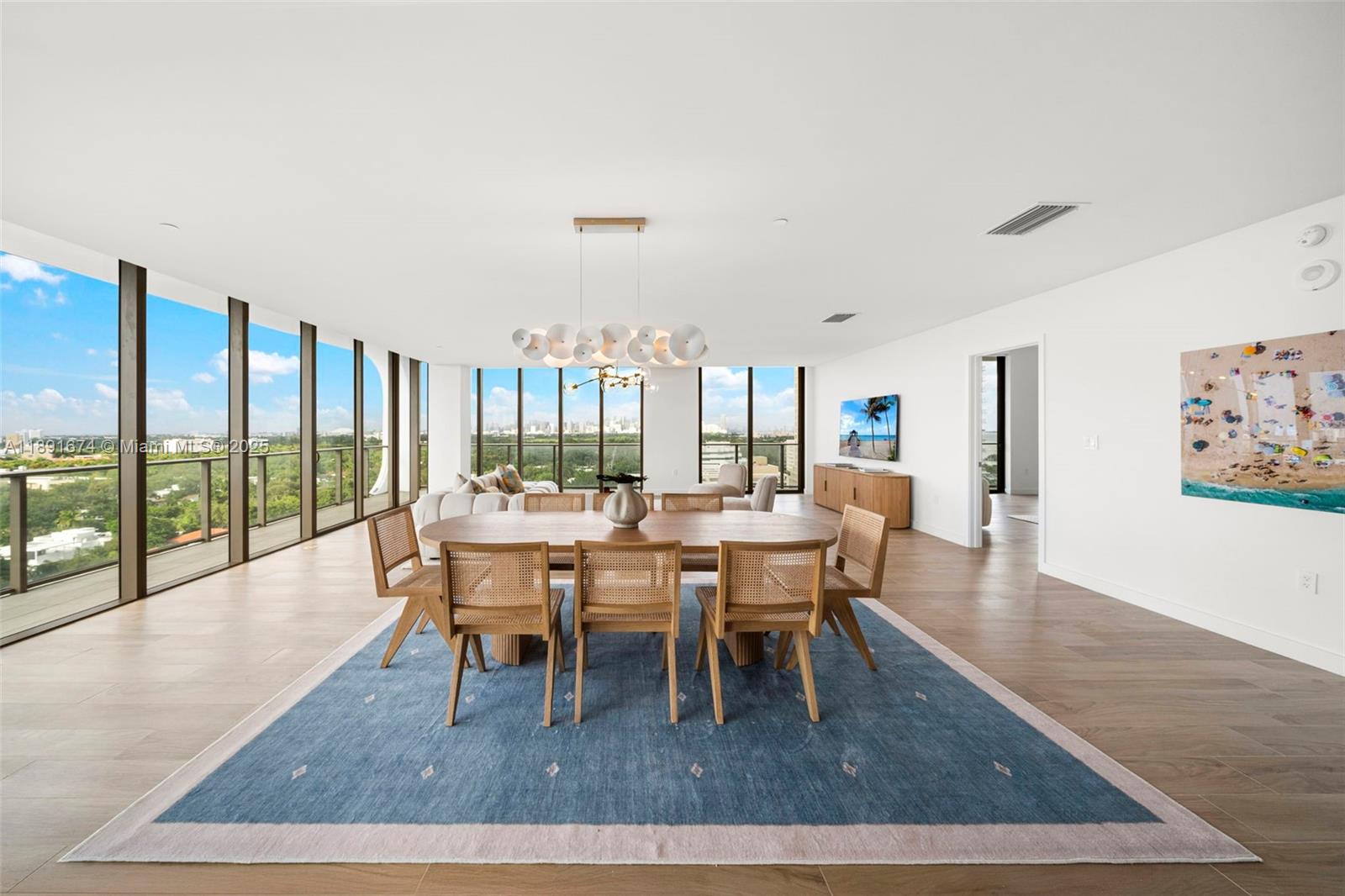 2678 Tigertail Avenue #1101, Coconut Grove FL 33133