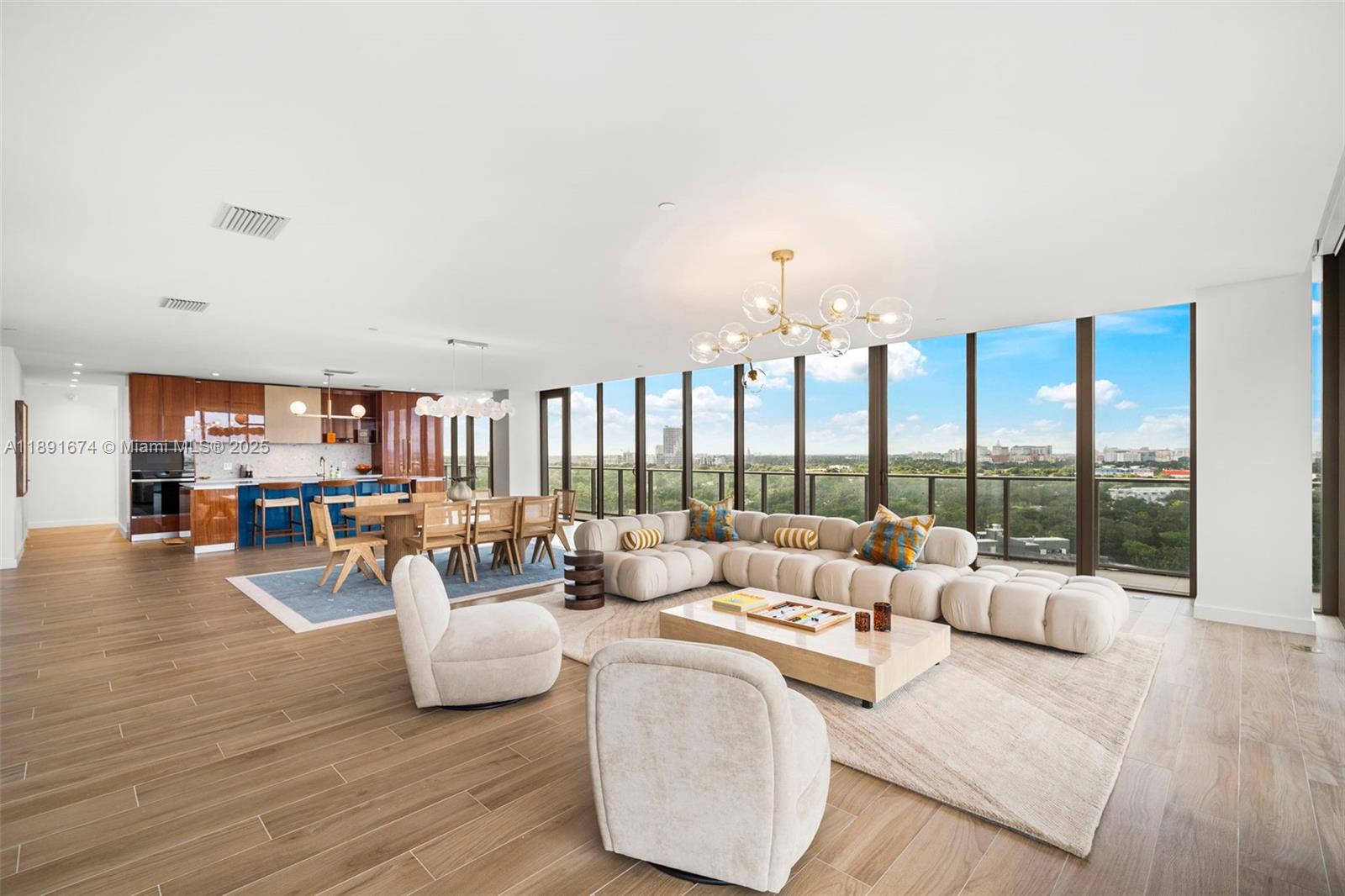 2678 Tigertail Avenue #1101, Coconut Grove FL 33133