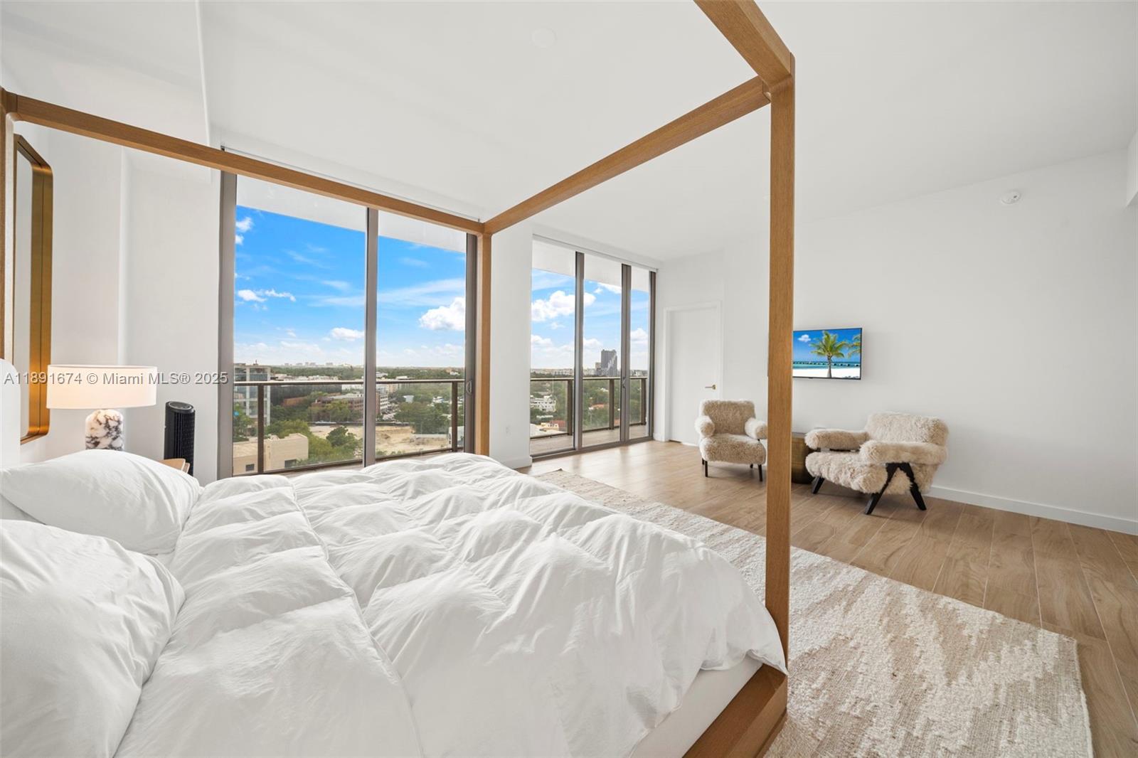 2678 Tigertail Avenue #1101, Coconut Grove FL 33133