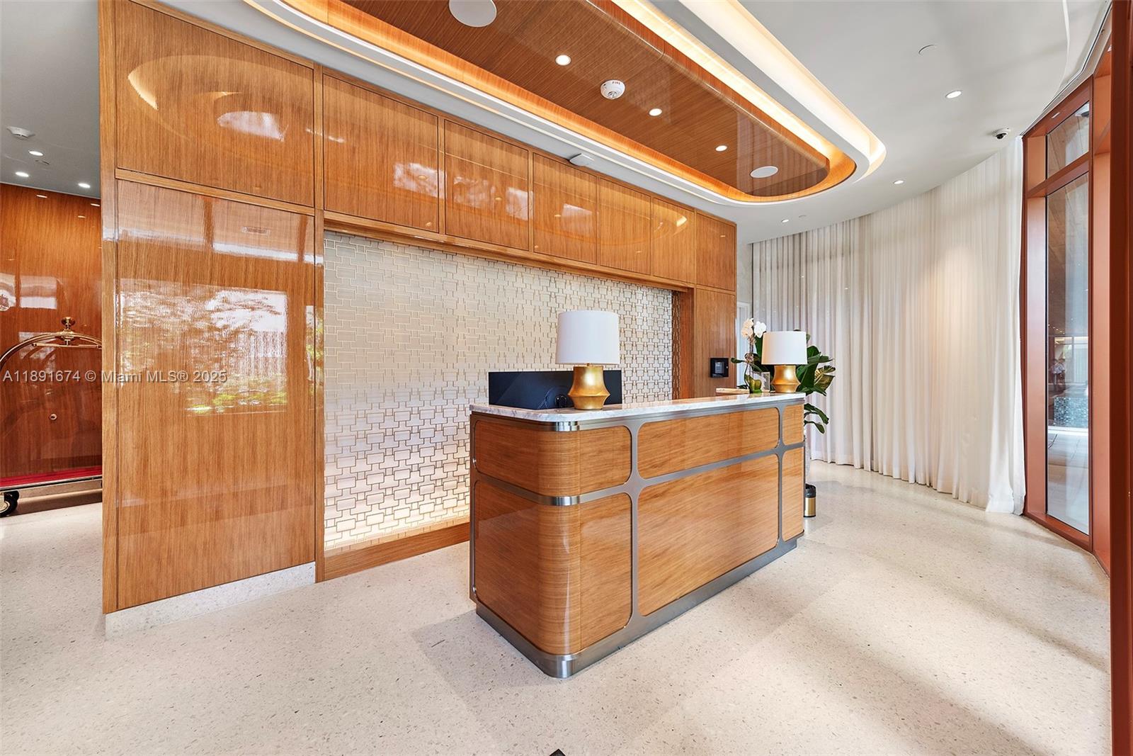 2678 Tigertail Avenue #1101, Coconut Grove FL 33133
