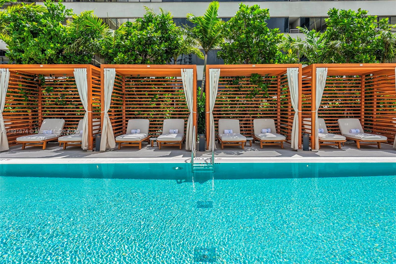 2678 Tigertail Avenue #1101, Coconut Grove FL 33133