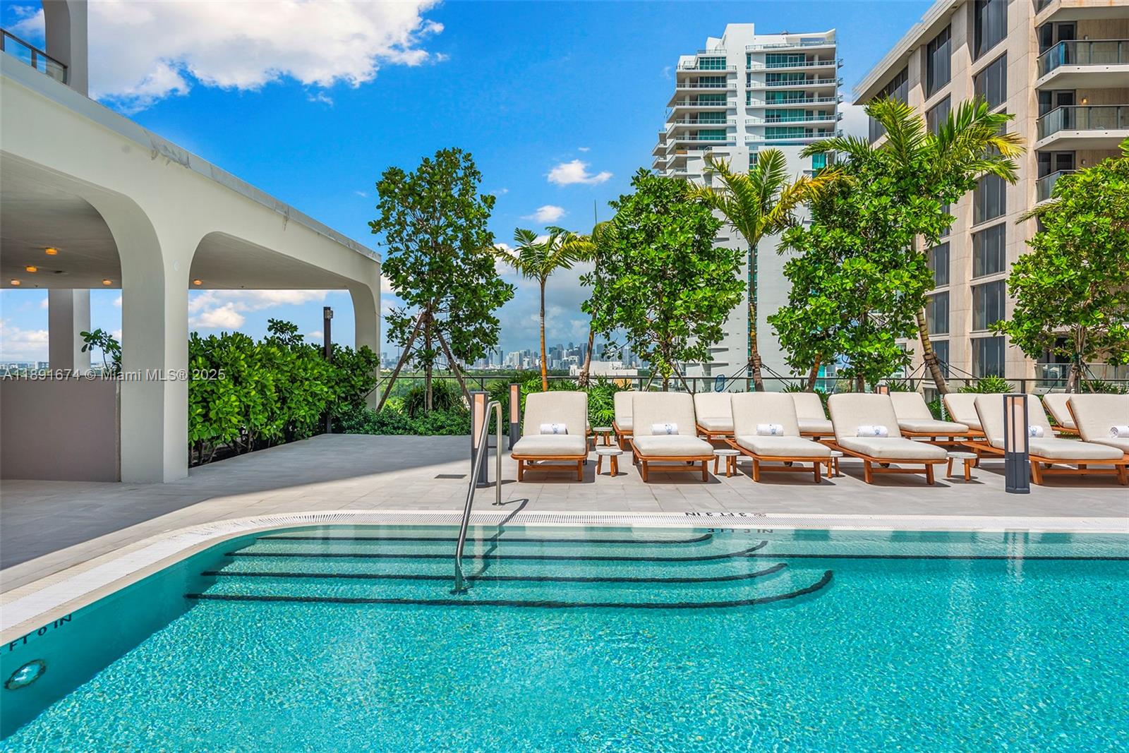 2678 Tigertail Avenue #1101, Coconut Grove FL 33133