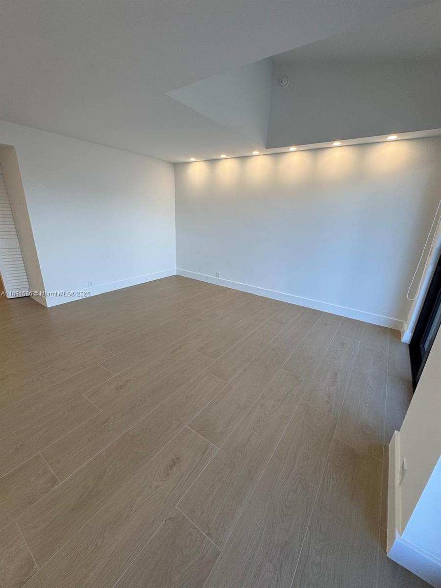 251 Crandon Blvd #609, Key Biscayne FL 33149
