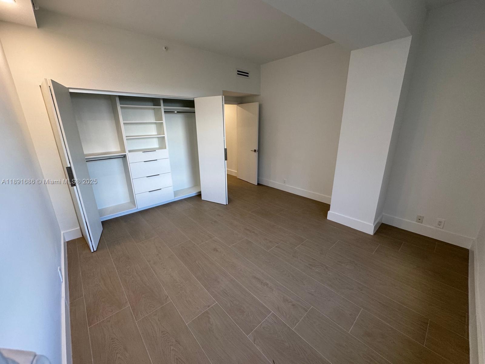 251 Crandon Blvd #609, Key Biscayne FL 33149