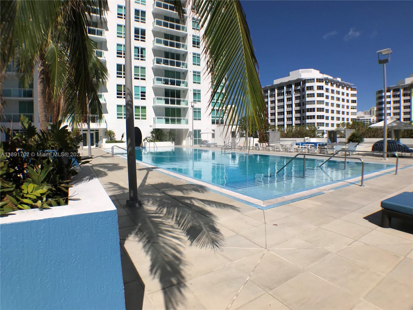 950 Brickell Bay Dr #1509, Miami FL 33131