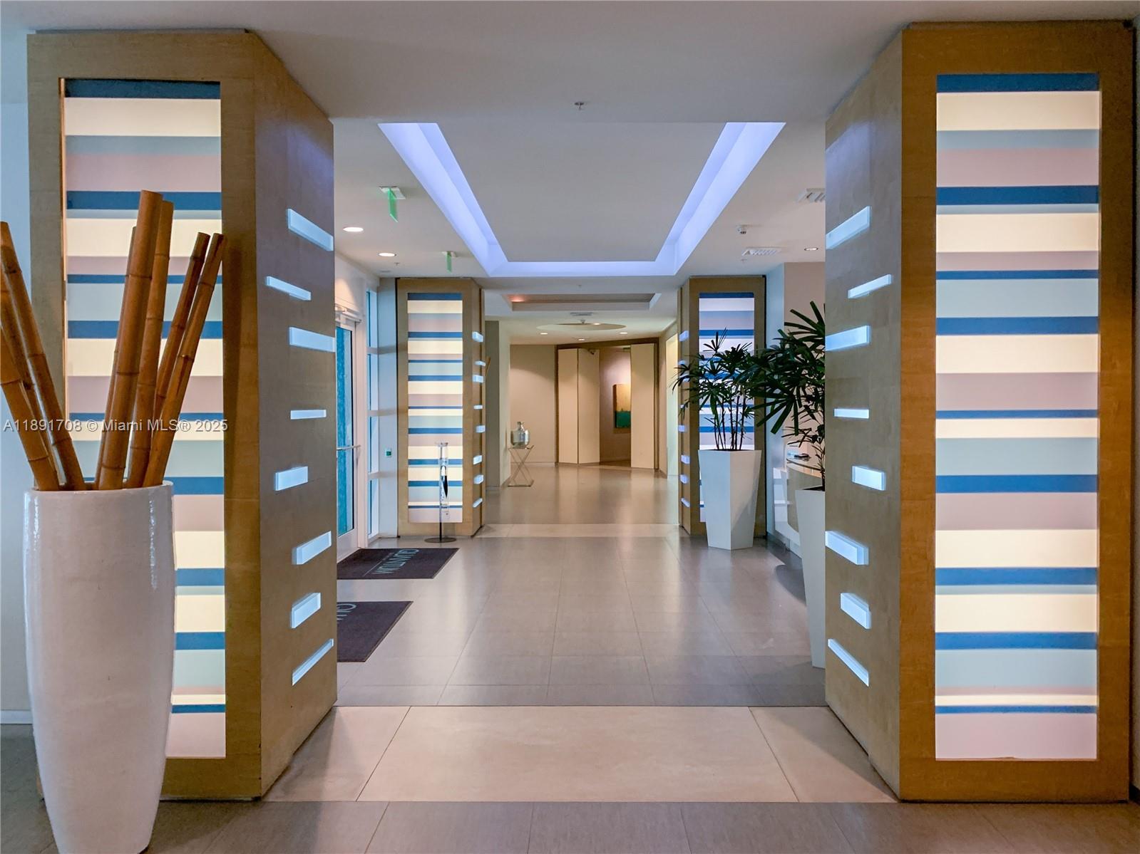 1900 N Bayshore Dr #2216, Miami FL 33132