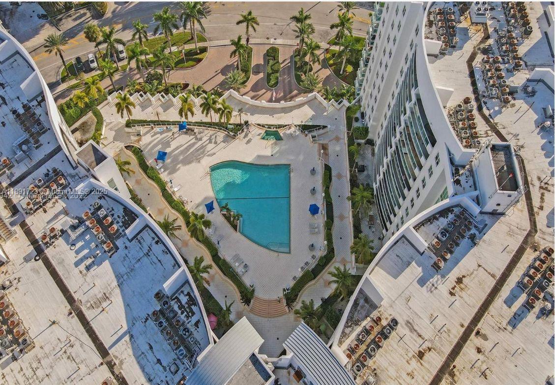 7900 Harbor Island Dr #802, North Bay Village FL 33141