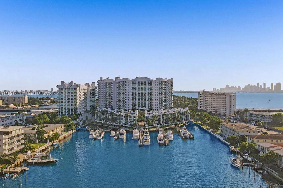 7900 Harbor Island Dr #802, North Bay Village FL 33141