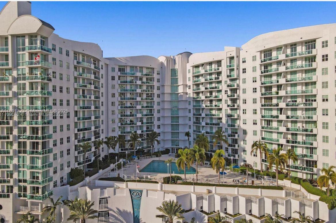 7900 Harbor Island Dr #802, North Bay Village FL 33141