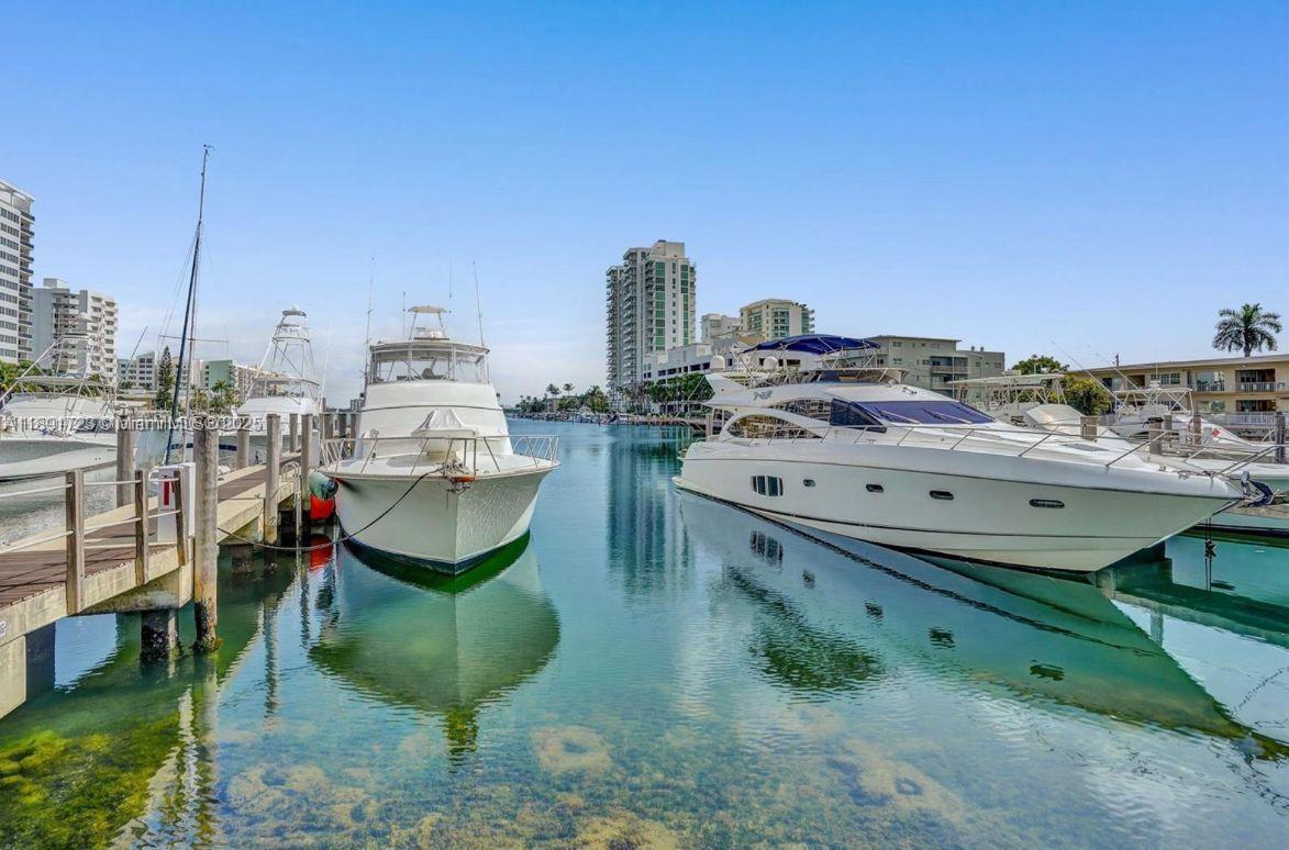 7900 Harbor Island Dr #802, North Bay Village FL 33141