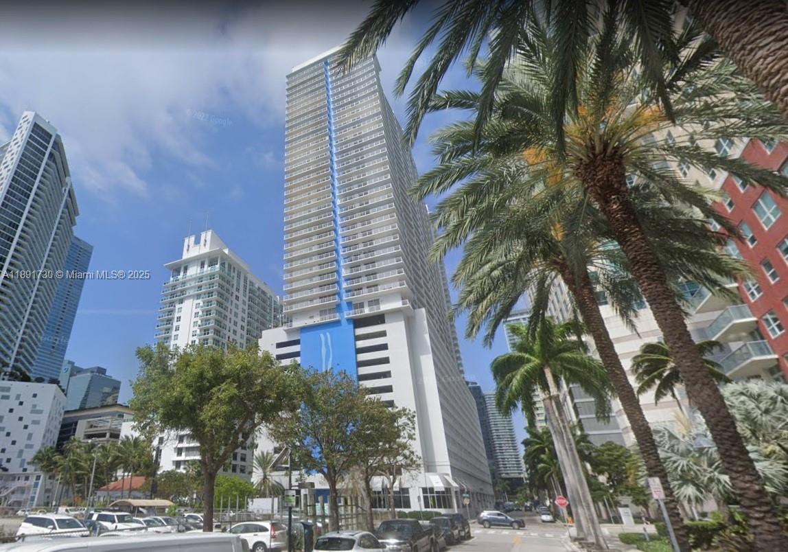 1200 Brickell Bay Dr #3506, Miami FL 33131