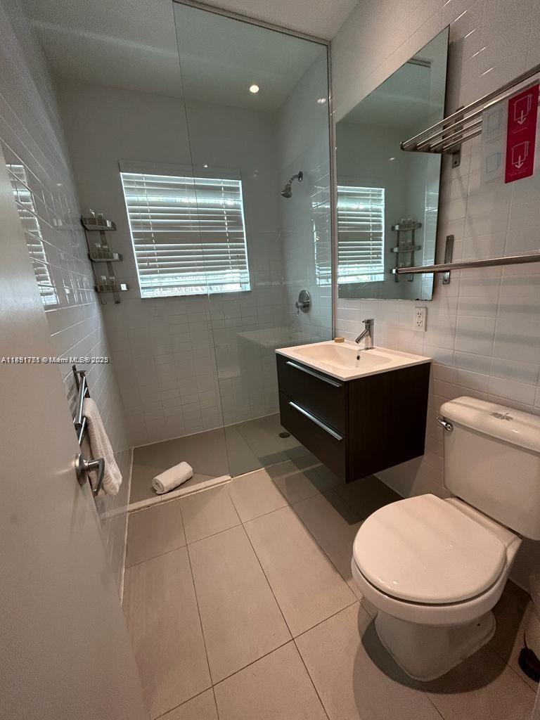 1816 Meridian Ave #18, Miami Beach FL 33139