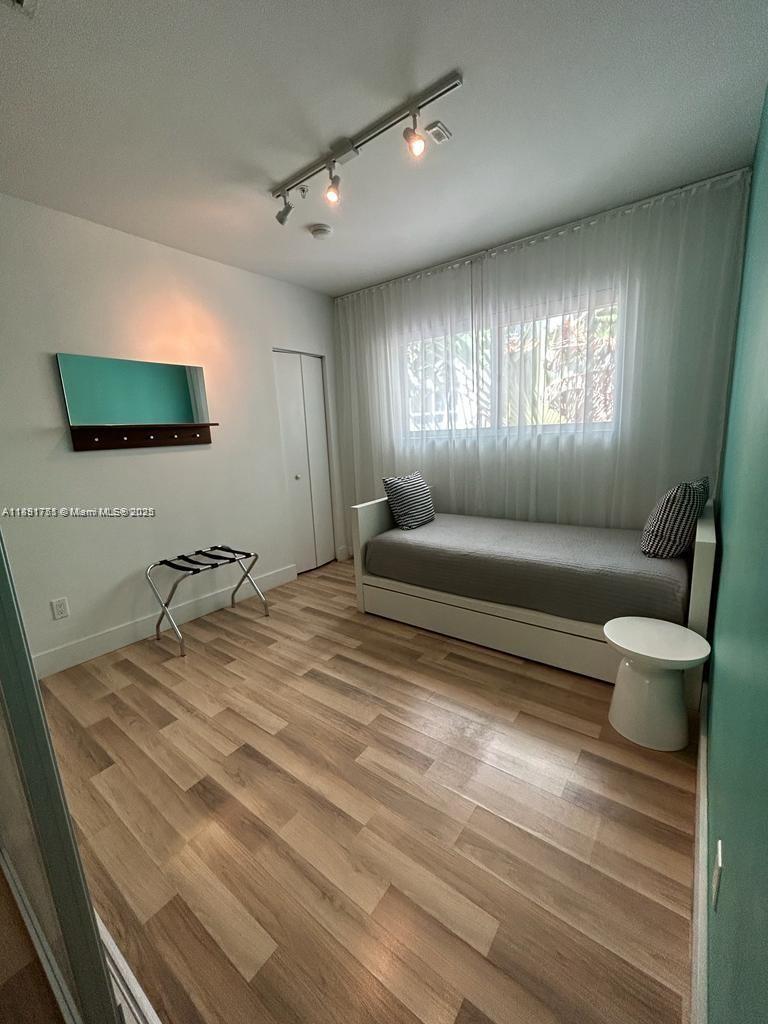 1816 Meridian Ave #18, Miami Beach FL 33139