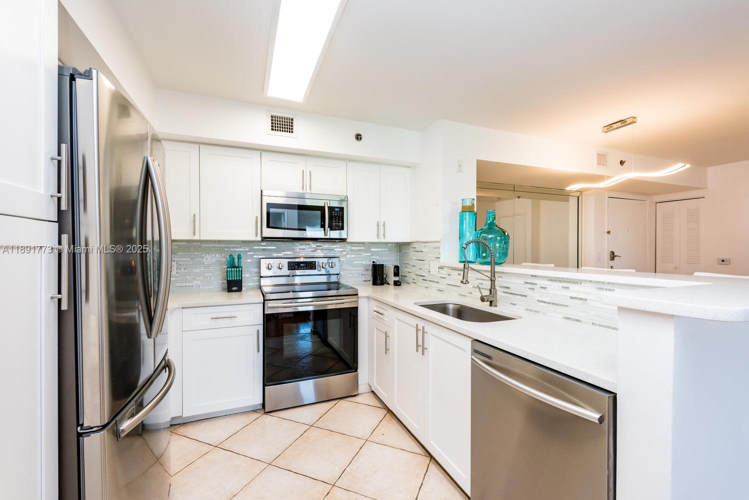 19801 E Country Club Dr #4501, Aventura FL 33180
