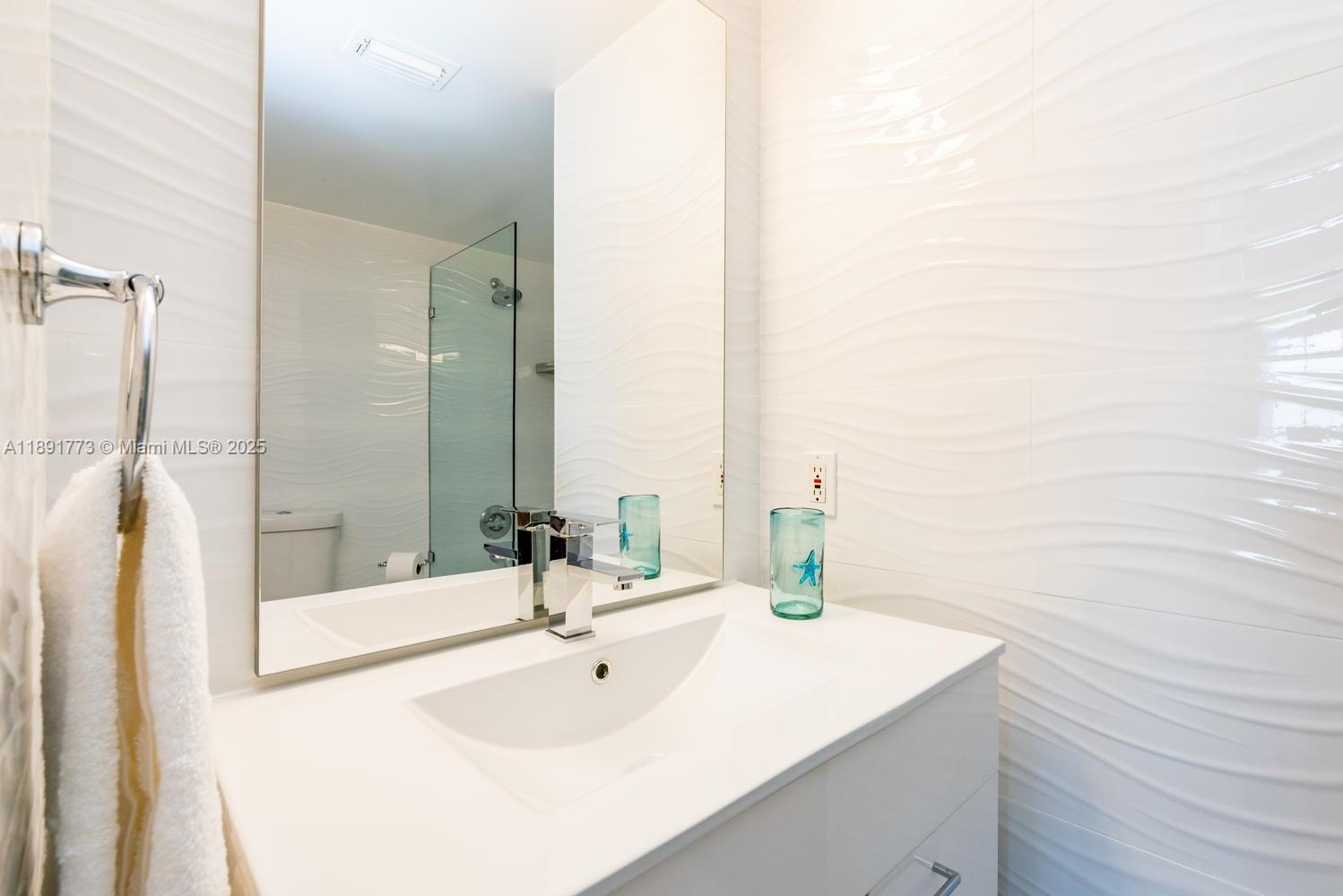 19801 E Country Club Dr #4501, Aventura FL 33180