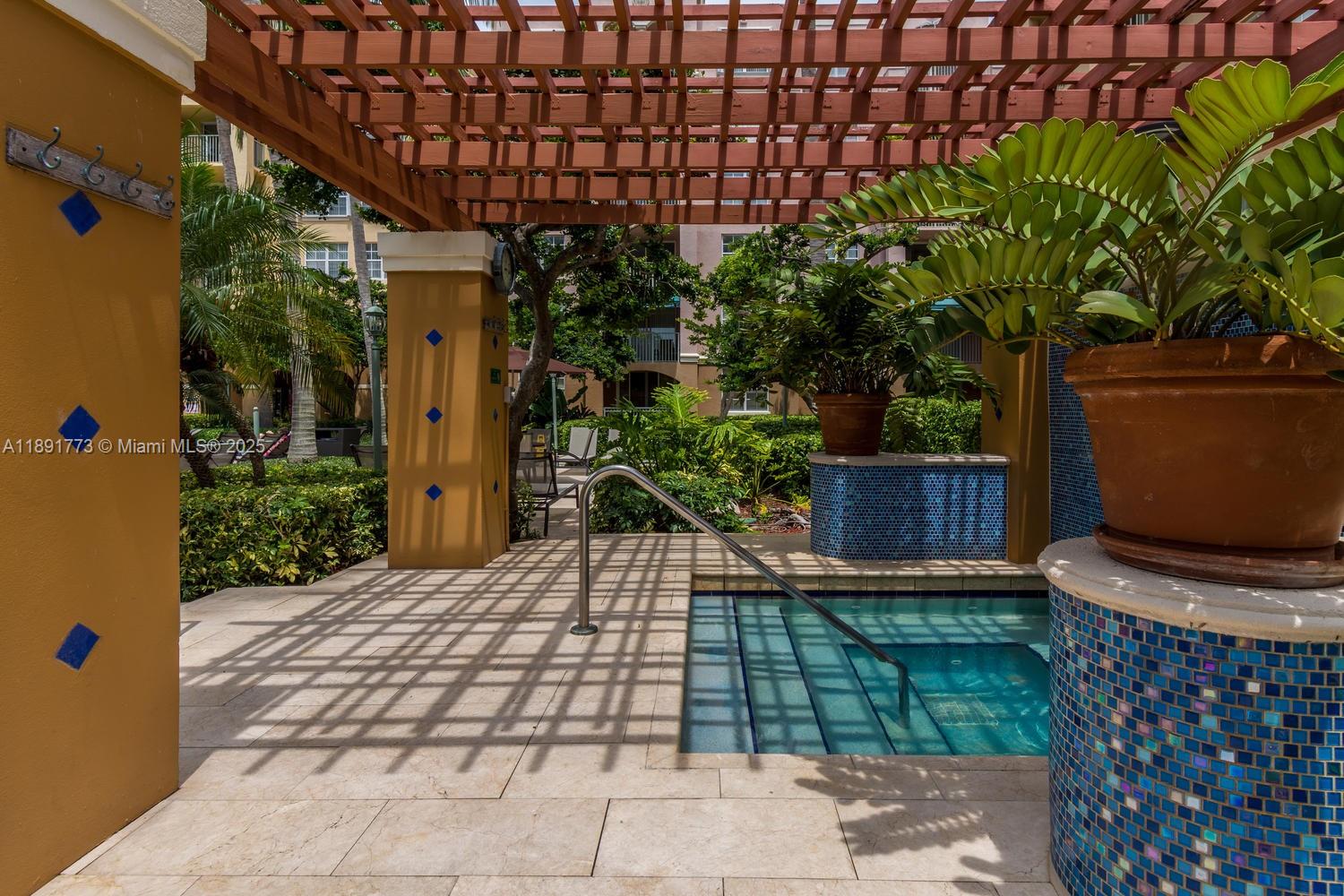 19801 E Country Club Dr #4501, Aventura FL 33180