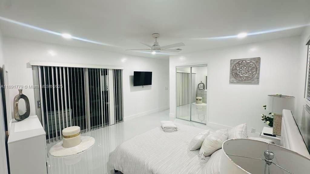 541 SE 17th Ave #541, Deerfield Beach FL 33441