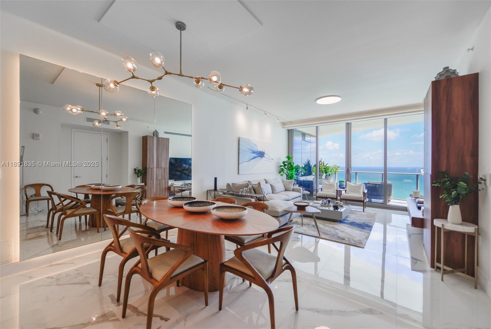 15701 Collins Ave #4203, Sunny Isles Beach FL 33160