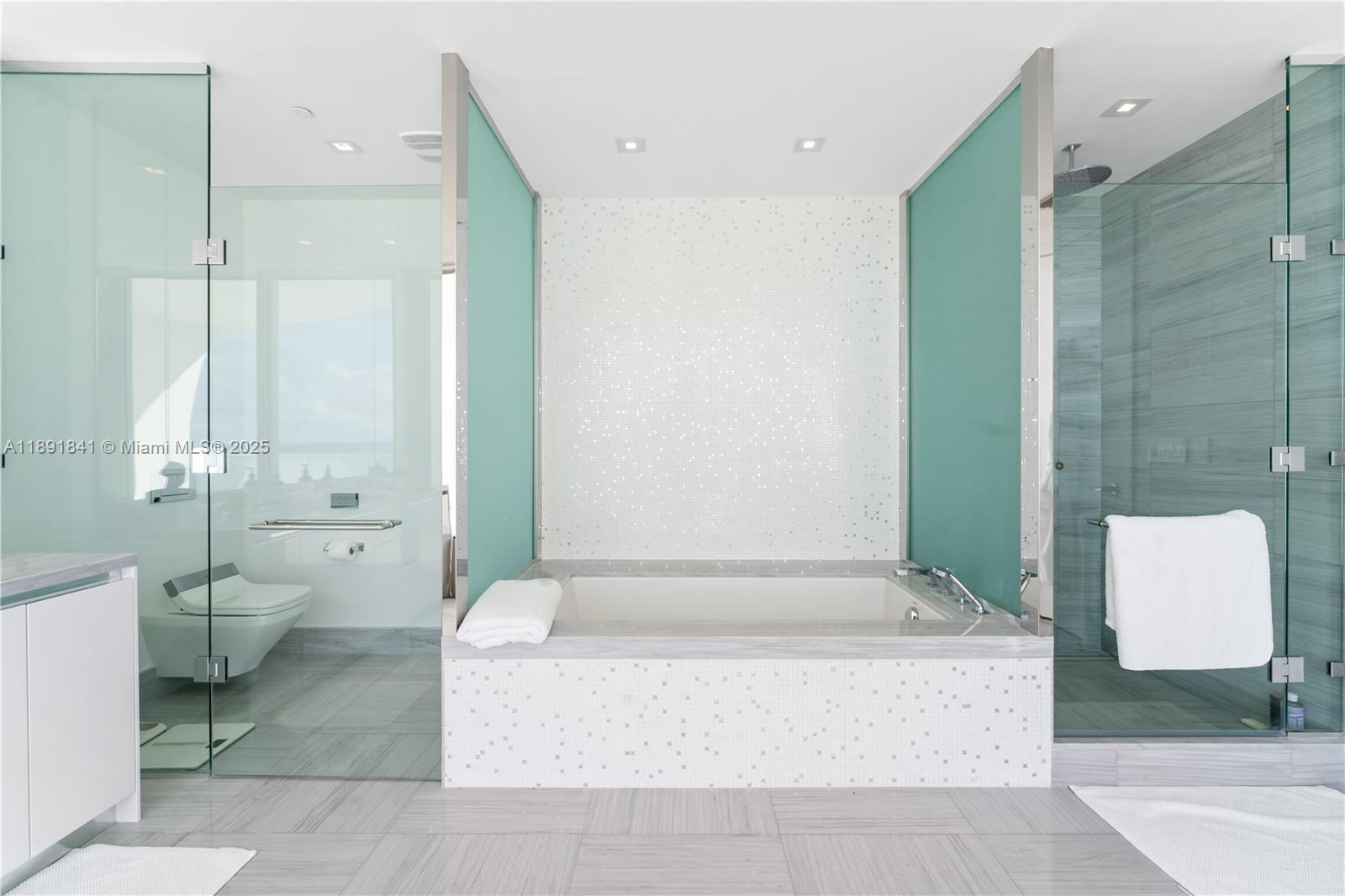 16901 Collins Ave #805, Sunny Isles Beach FL 33160