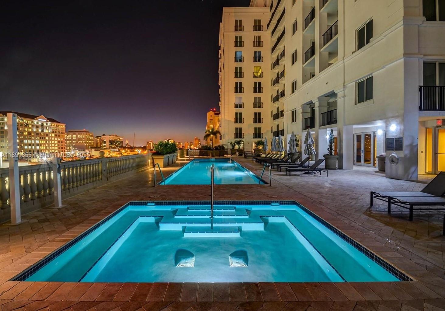 10 Aragon Ave #819, Coral Gables FL 33134