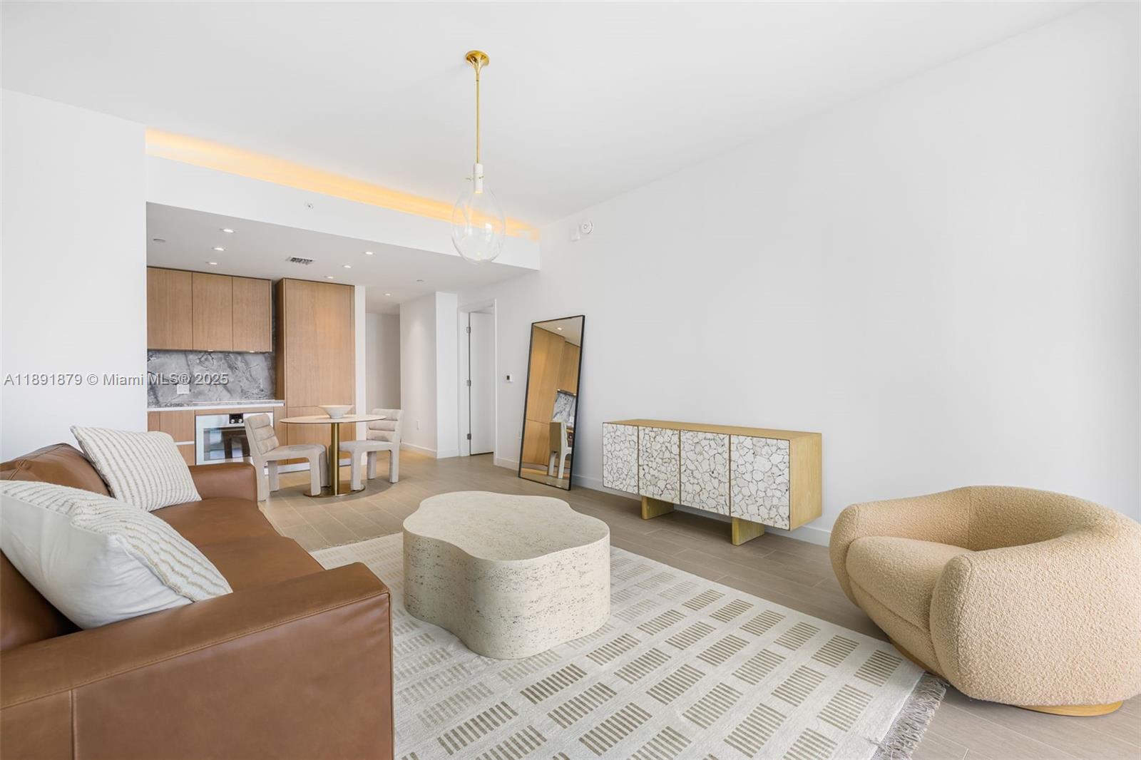 500 Alton Rd #1004, Miami Beach FL 33139