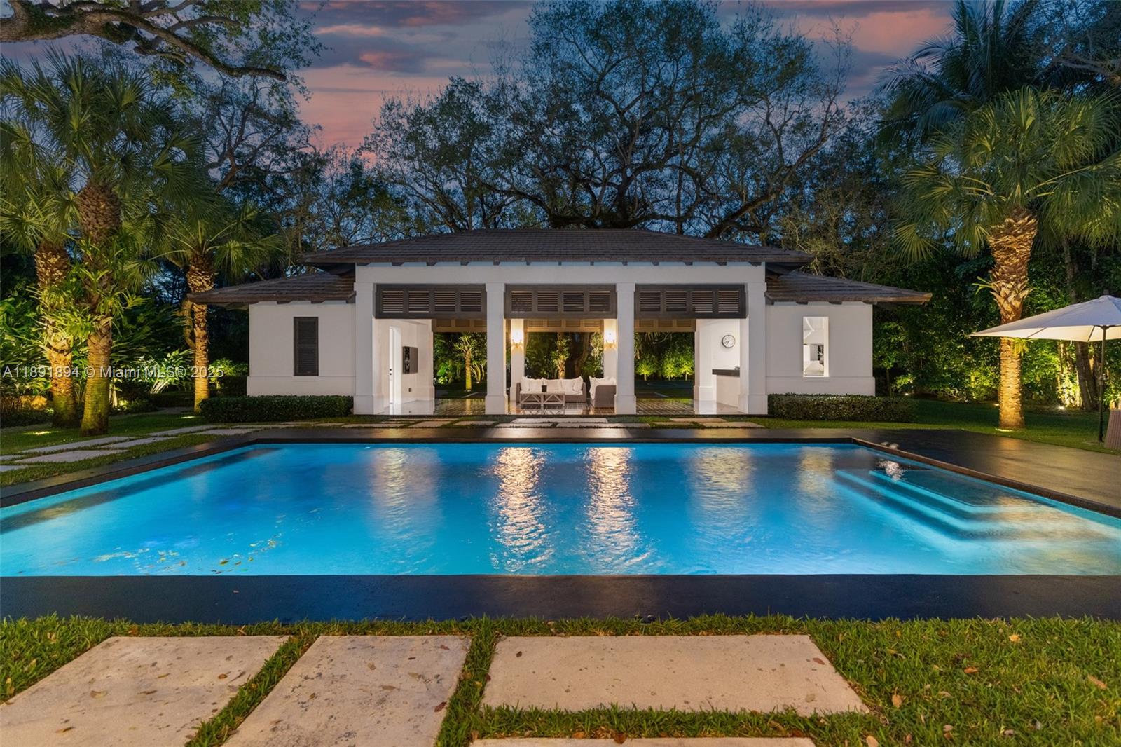 8150 SW 52nd Ave, Miami FL 33143