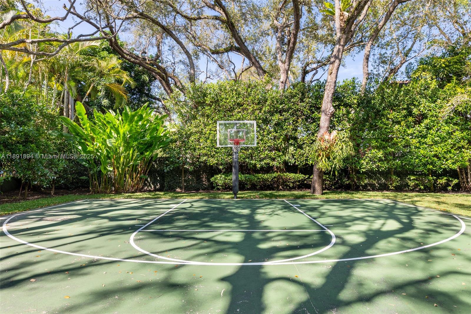 8150 SW 52nd Ave, Miami FL 33143