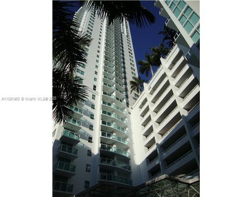 31 SE 5 ST #1210, Miami FL 33131