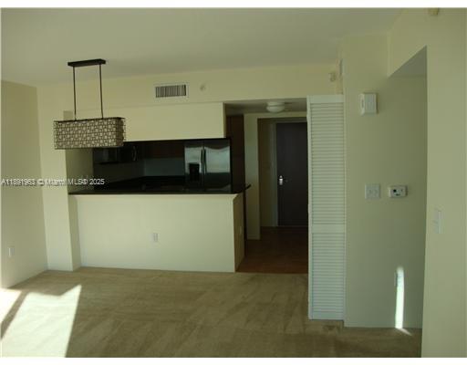 31 SE 5 ST #1210, Miami FL 33131