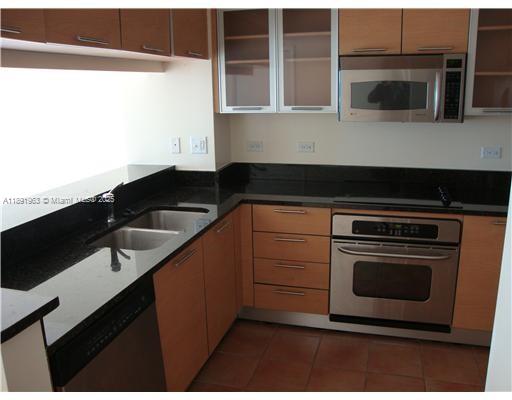 31 SE 5 ST #1210, Miami FL 33131