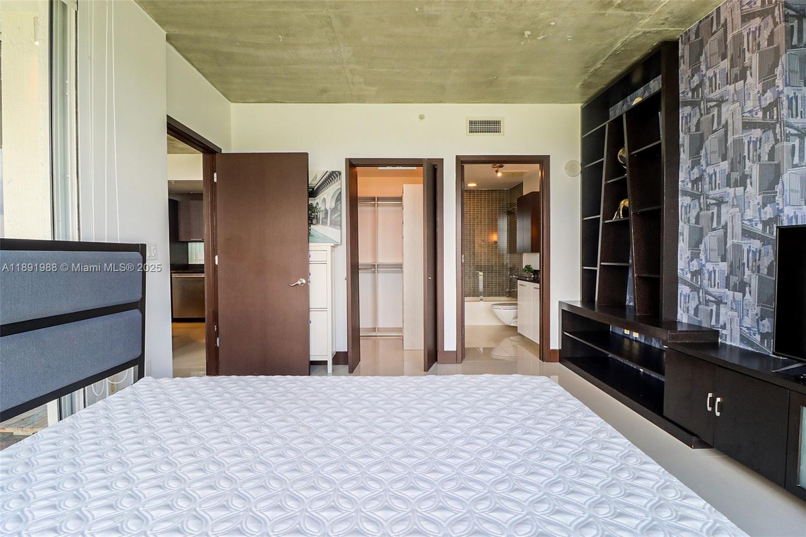 3451 NE 1st Ave #M0804, Miami FL 33137