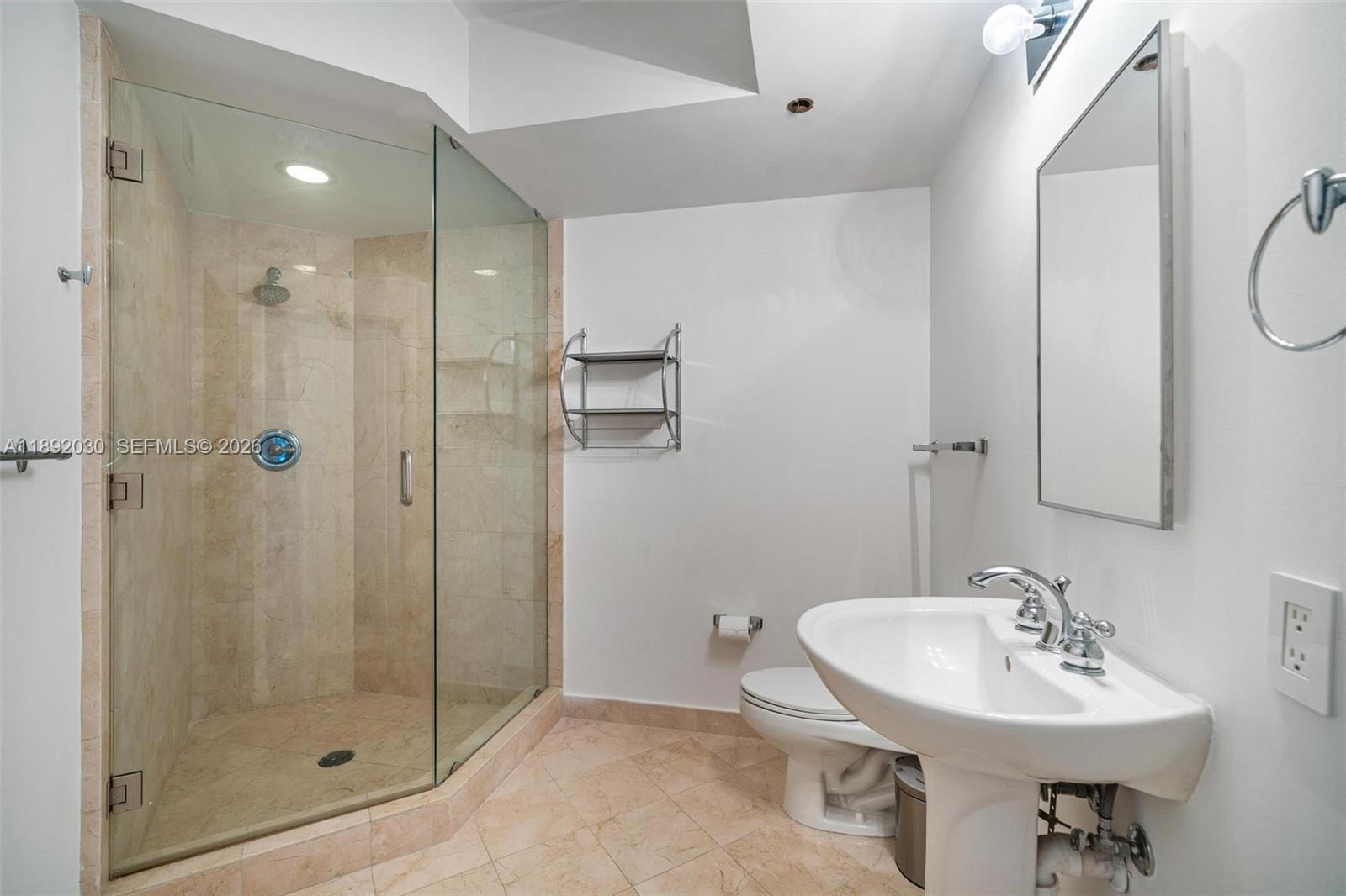 6365 Collins Ave #2901, Miami Beach FL 33141