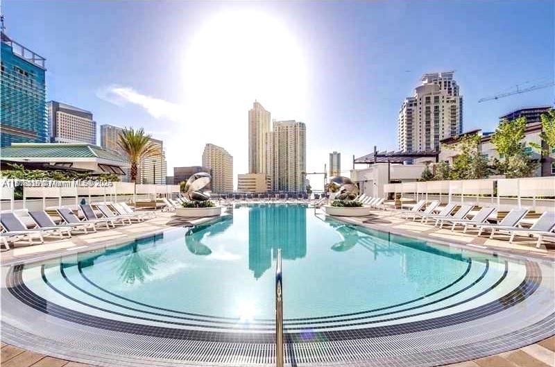 999 SW 1st Ave #2115, Miami FL 33130