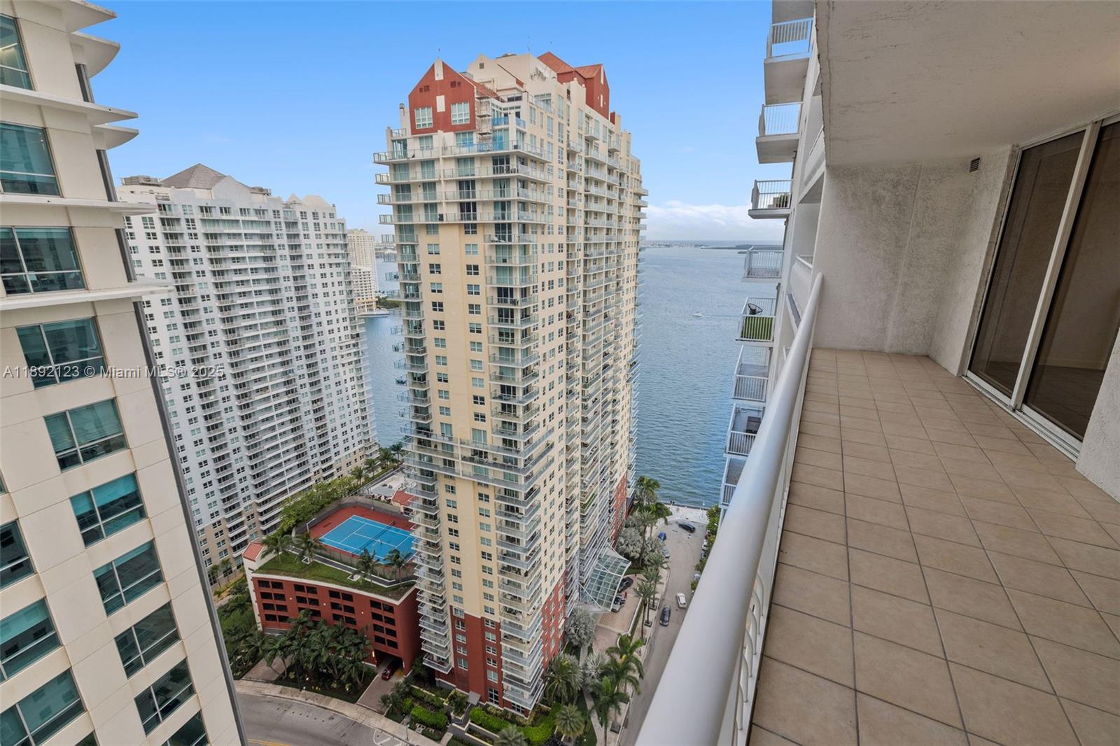 1200 Brickell Bay Dr #3206, Miami FL 33131