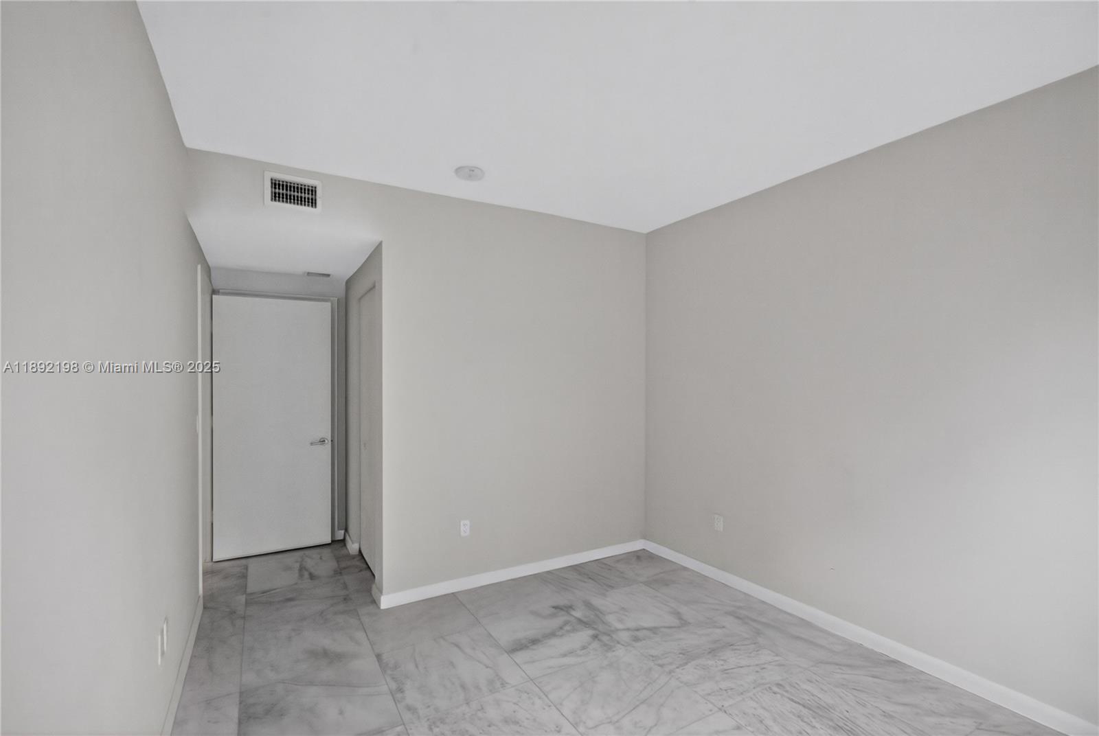 1010 SW 2nd Ave #603, Miami FL 33130