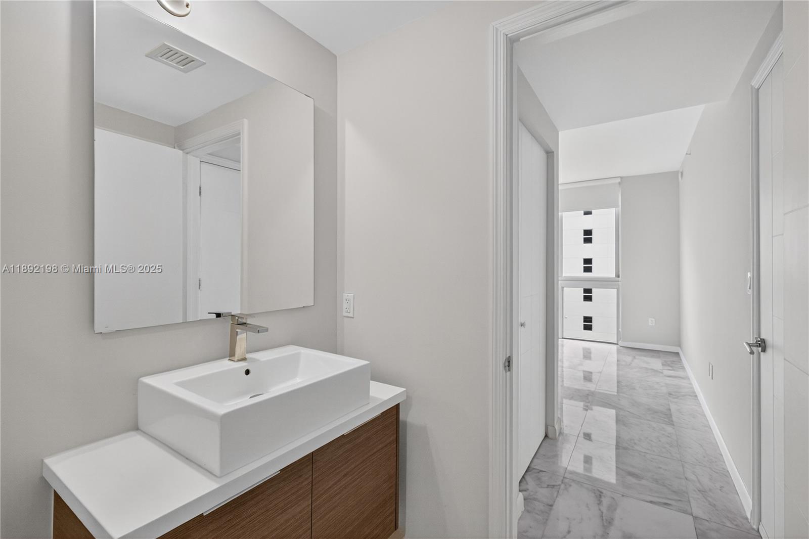 1010 SW 2nd Ave #603, Miami FL 33130