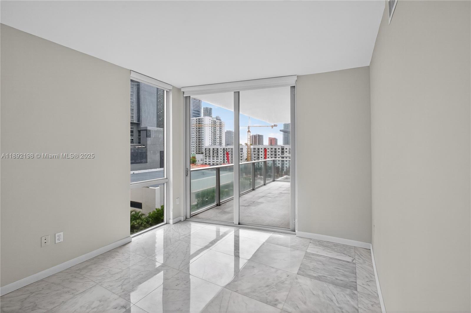 1010 SW 2nd Ave #603, Miami FL 33130