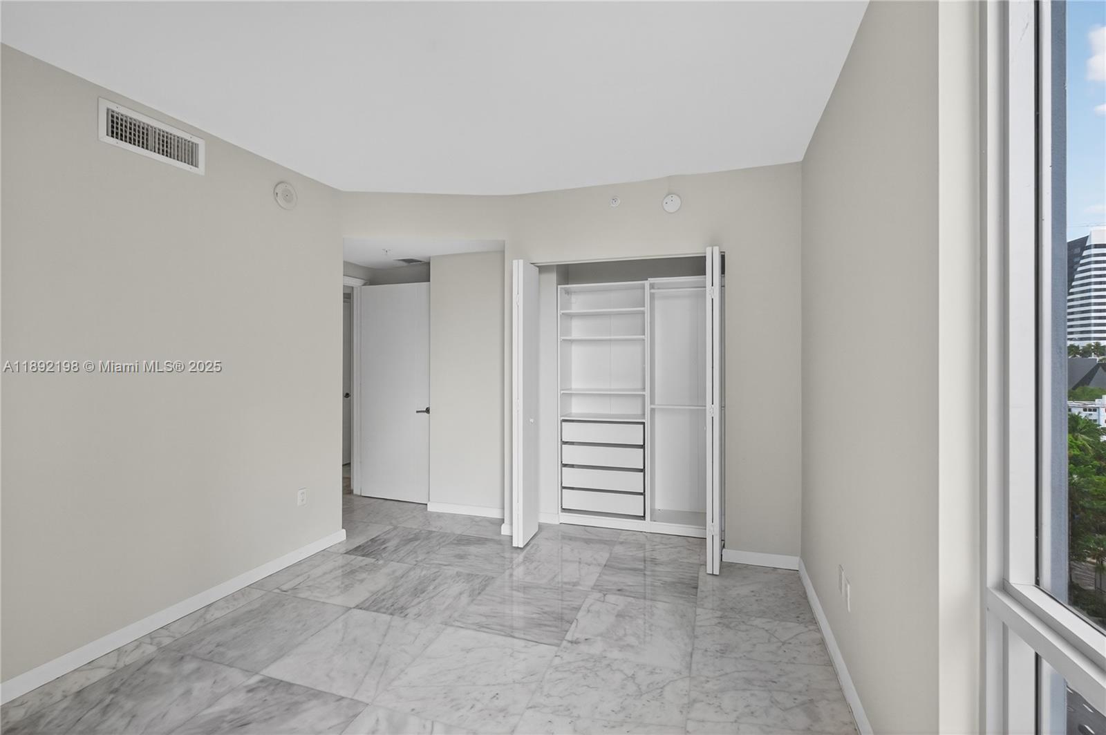 1010 SW 2nd Ave #603, Miami FL 33130