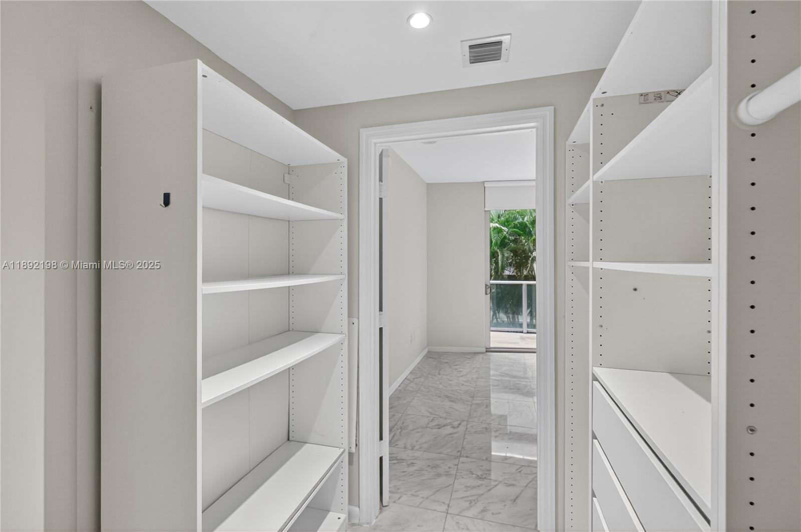 1010 SW 2nd Ave #603, Miami FL 33130
