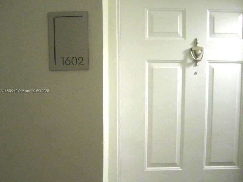 540 Brickell Key Dr #1602, Miami FL 33131