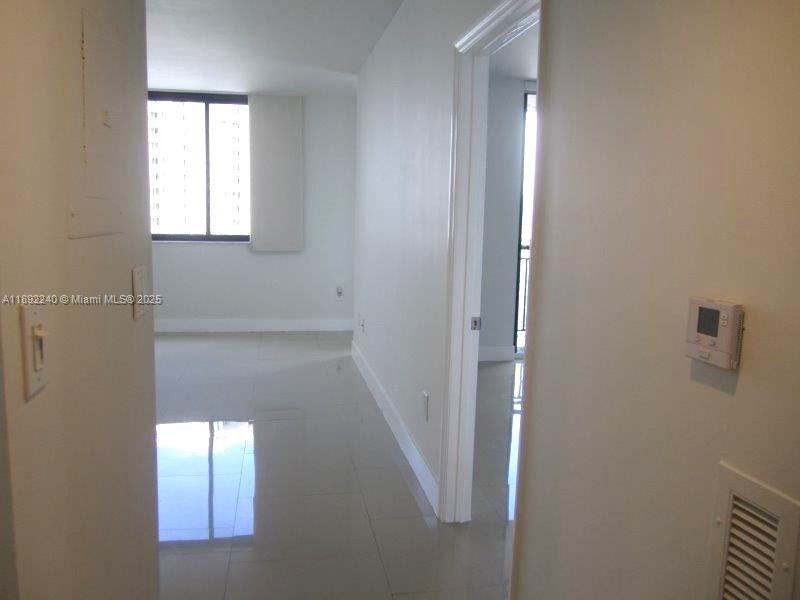 540 Brickell Key Dr #1602, Miami FL 33131