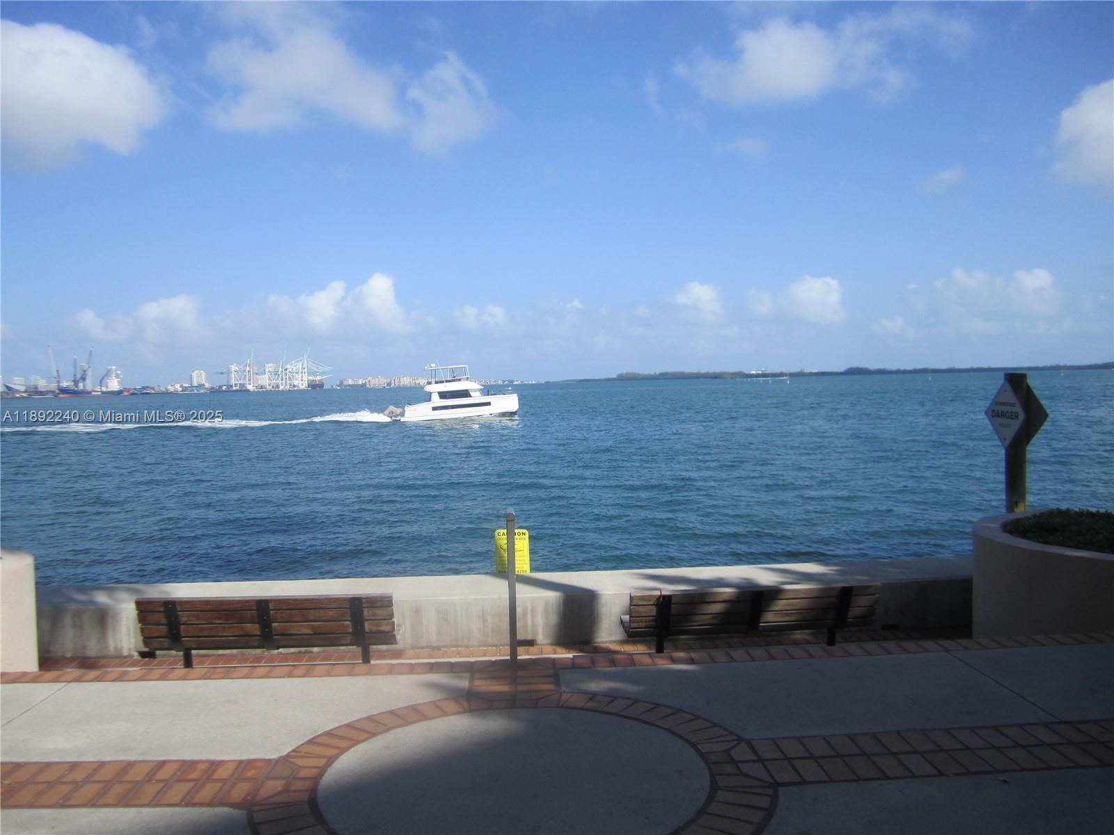 540 Brickell Key Dr #1602, Miami FL 33131