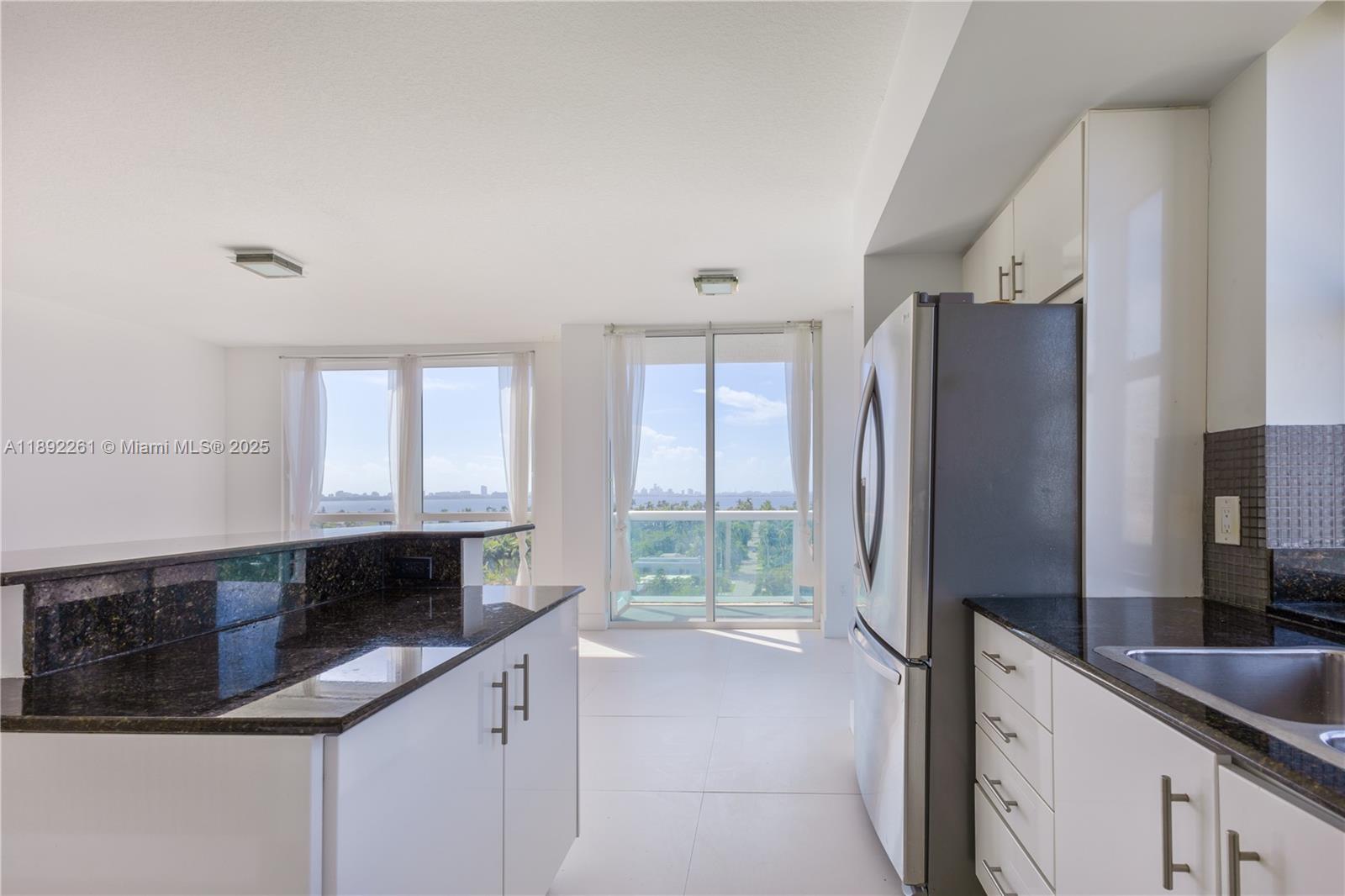 7900 Harbor Island Dr #926, North Bay Village FL 33141