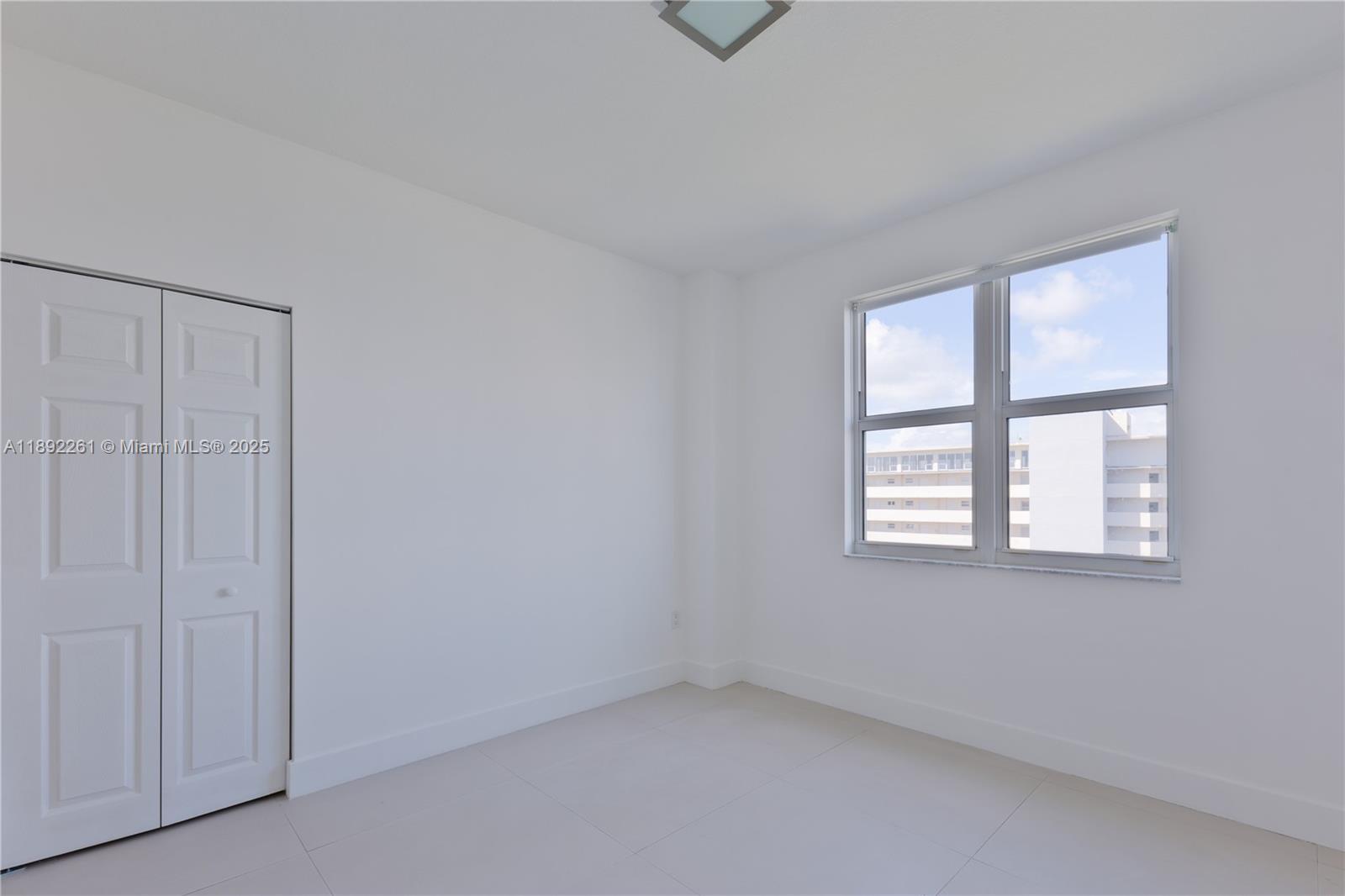 7900 Harbor Island Dr #926, North Bay Village FL 33141