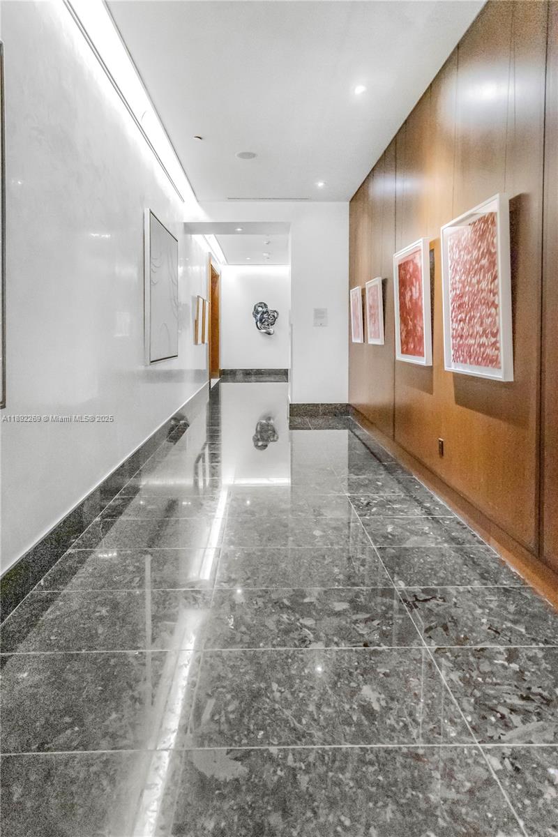 200 Biscayne Boulevard Way #3508, Miami FL 33131